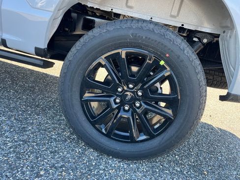 New 2025 Ford F150 Platinum AWD/4WD image 22
