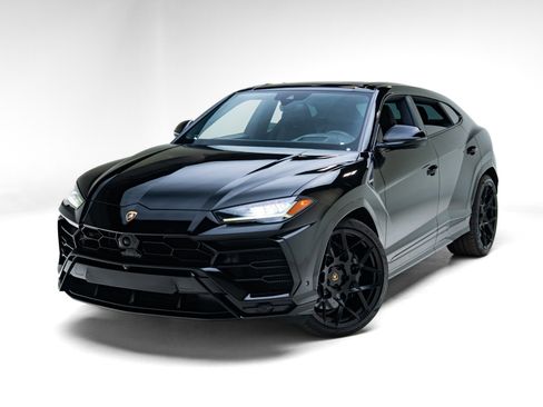 Used 2019 Lamborghini Urus AWD/4WD image 18