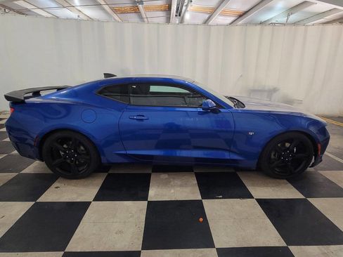 Used 2018 Chevrolet Camaro LT image 5