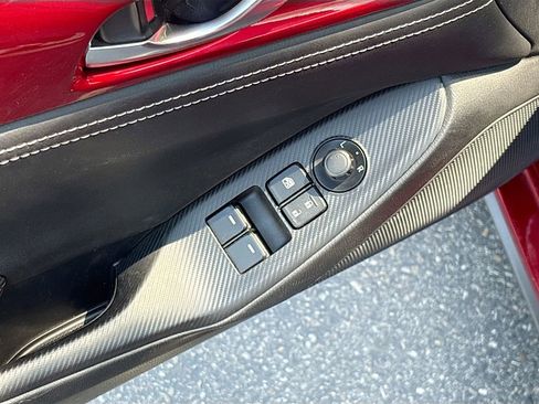 Used 2021 MAZDA MX-5 Miata RF Grand Touring image 18