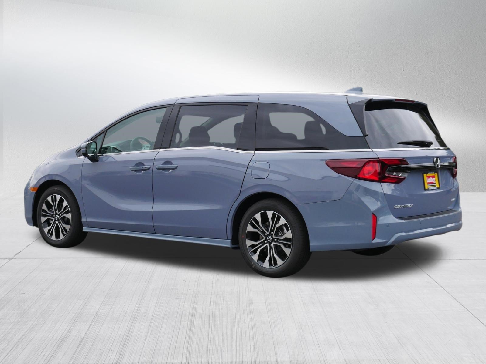 New 2027 Honda Odyssey Elite image 5