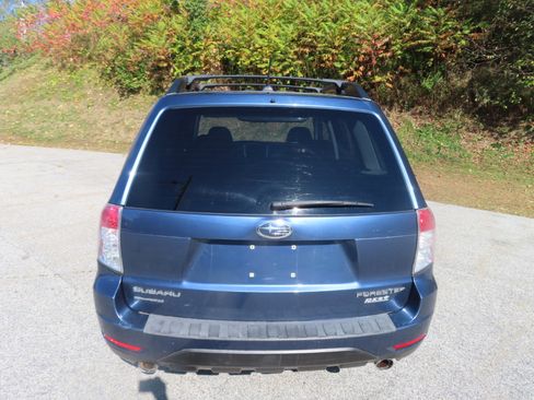 Used 2012 Subaru Forester 2.5X Limited image 5