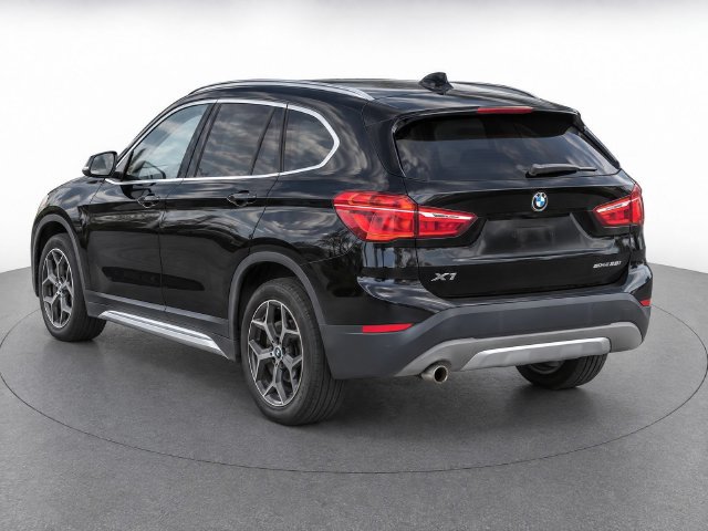 Used 2019 BMW X1 sDrive28i w/ Convenience Package FWD image 4