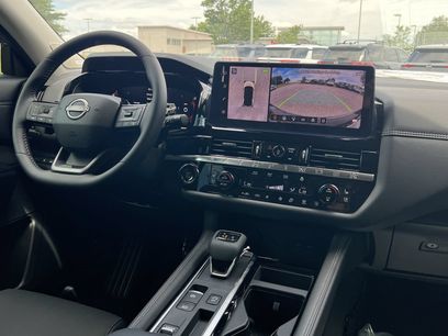 New 2026 Nissan Pathfinder Platinum