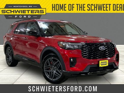 New 2026 Ford Explorer ST-Line w/ ST-Line Street Pack AWD/4WD image 1