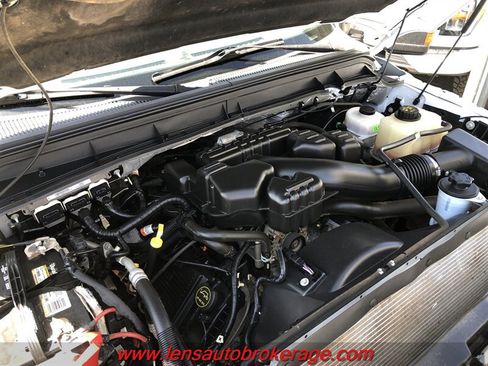 Used 2015 Ford F350 XLT AWD/4WD image 23