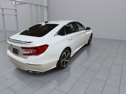 Used 2022 Honda Accord Sport image 8