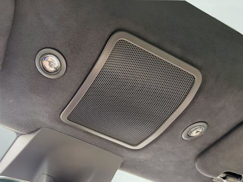 Used 2020 Tesla Model S Performance image 48