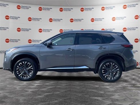 New 2026 Nissan Rogue Platinum w/ Tech Package image 2