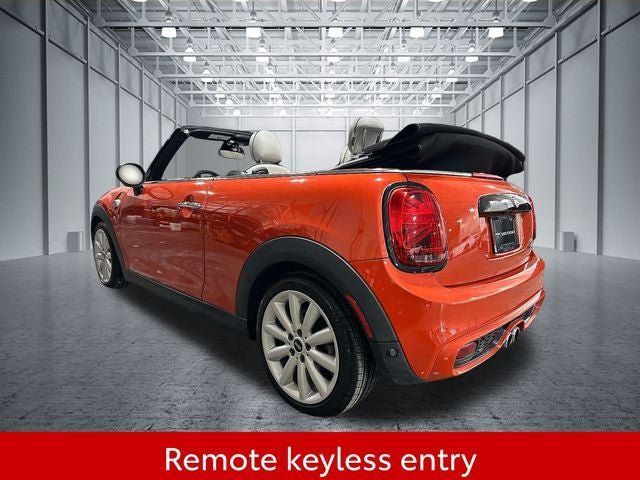 Used 2021 MINI Cooper S FWD image 2