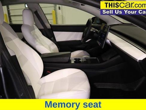 Used 2021 Tesla Model 3 Long Range image 18