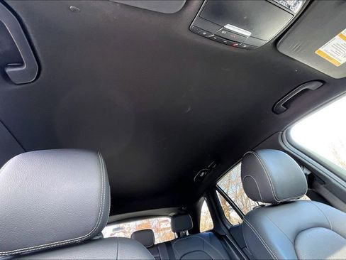 Certified 2022 Mercedes-Benz GLC 300 4MATIC image 17