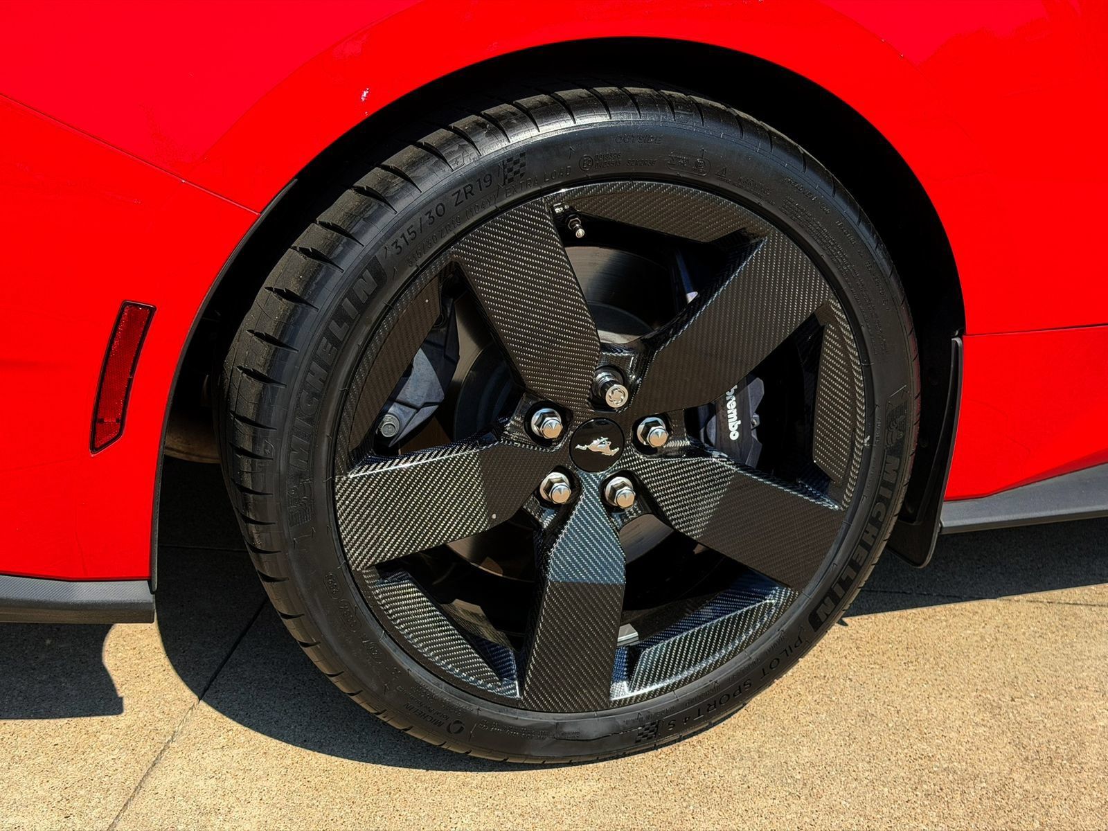 Used 2025 Ford Mustang Dark Horse w/ Dark Horse Handlin Package RWD image 8