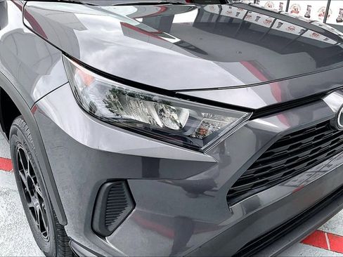 Certified 2022 Toyota RAV4 LE FWD image 30