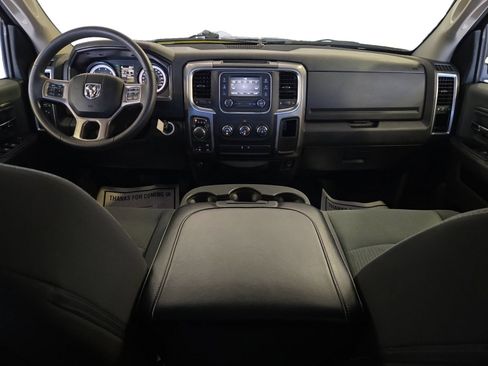 Used 2022 RAM 1500 Classic SLT AWD/4WD image 13