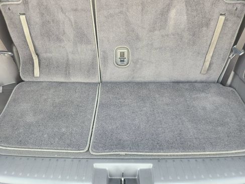 Used 2021 Toyota Highlander XLE FWD image 37