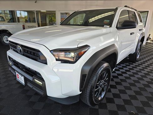 Certified 2026 Toyota 4Runner SR5 AWD/4WD image 7