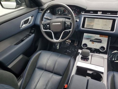 Certified 2023 Land Rover Range Rover Velar R-Dynamic S image 15