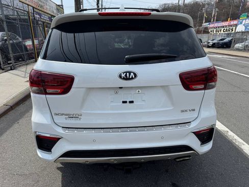 Used 2019 Kia Sorento SX image 7