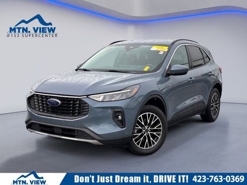 Used 2023 Ford Escape SE FWD image 1