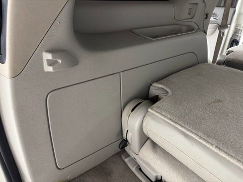 Used 2010 GMC Yukon SLT image 79