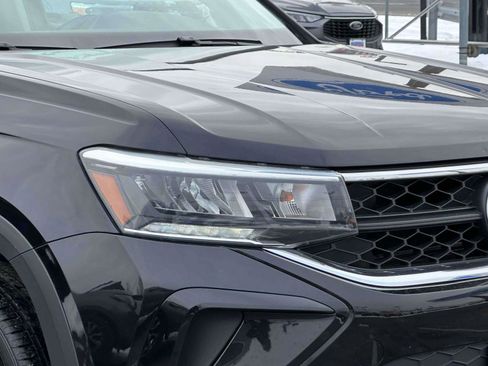 Used 2024 Volkswagen Taos S image 7