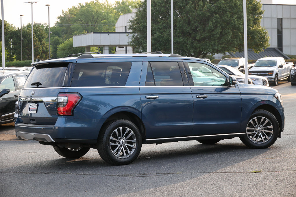 Used 2018 Ford Expedition Max Limited w/ Equipment Group 301A AWD/4WD image 30