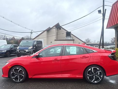 Used 2018 Honda Civic Si image 8