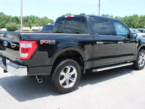 Used 2023 Ford F150 Lariat w/ FX4 Off-Road Package AWD/4WD image 6