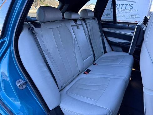 Used 2016 BMW X5 M image 31