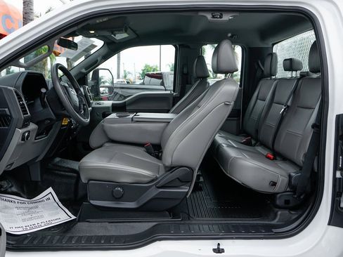 Used 2022 Ford F350 XL w/ Power Equipment Group image 18