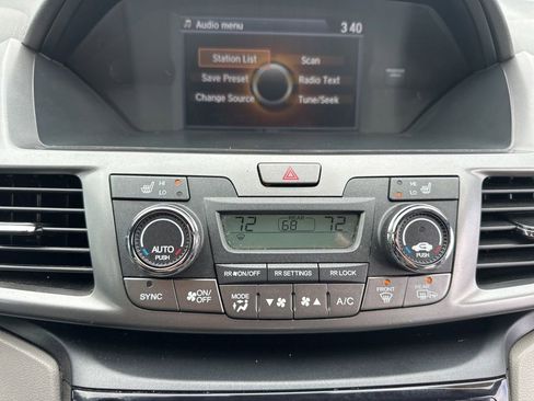 Used 2017 Honda Odyssey EX-L image 39