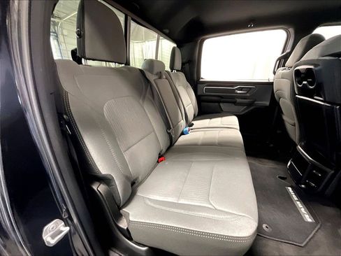 Used 2022 RAM 1500 Big Horn AWD/4WD image 16