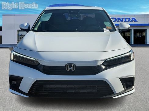 Used 2024 Honda Civic Touring image 5