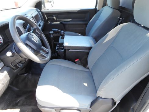 Used 2014 RAM 2500 Tradesman w/ Popular Equipment Group RWD image 19