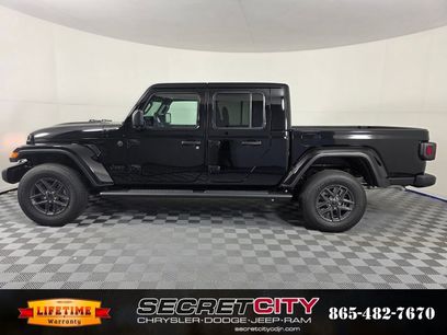 New 2025 Jeep Gladiator Sport