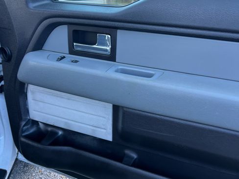Used 2012 Ford F150 XLT image 11