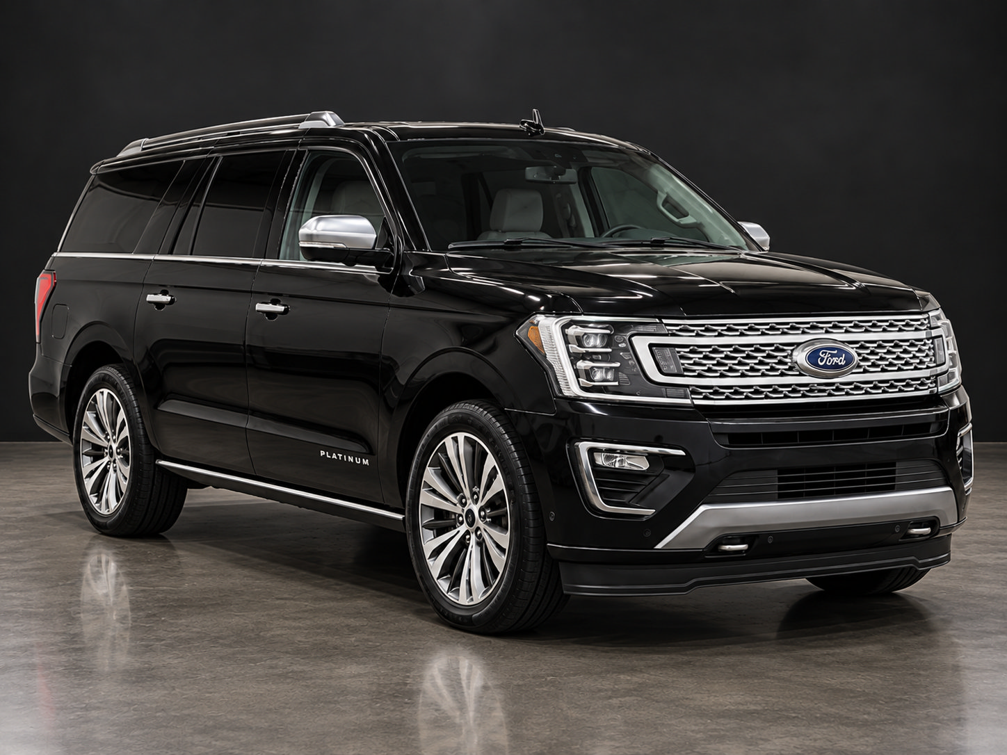 Used 2021 Ford Expedition Max Platinum AWD/4WD image 3