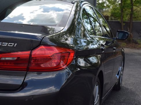 Used 2017 BMW 530i xDrive image 11