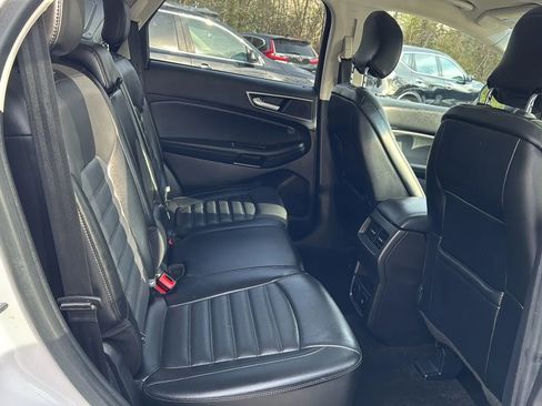 Used 2016 Ford Edge SEL w/ Equipment Group 201A image 13