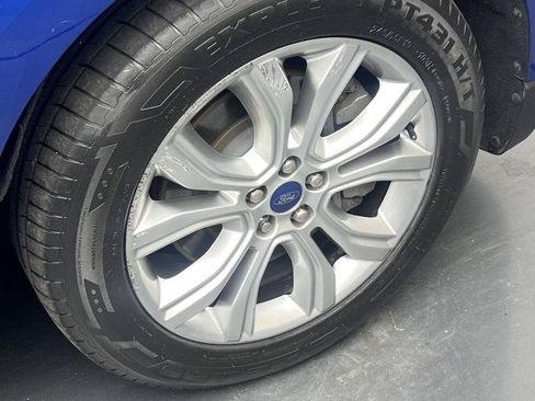 Used 2021 Ford Edge Titanium AWD/4WD image 41