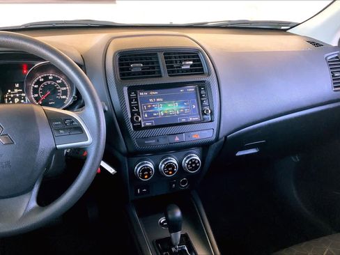 Used 2024 Mitsubishi Outlander Sport ES image 7