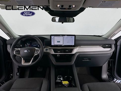 New 2026 Ford Explorer Active image 12