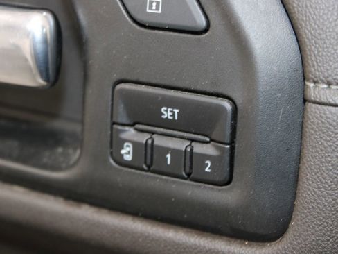 Used 2020 GMC Sierra 1500 SLT w/ SLT Premium Package image 27