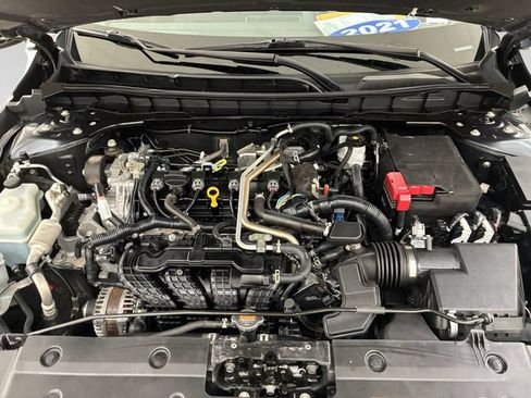 Used 2021 Nissan Altima 2.5 SL FWD image 11
