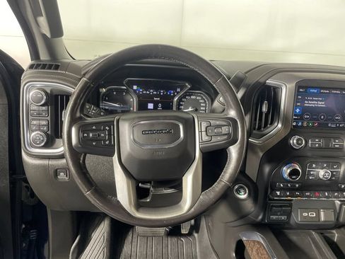Used 2022 GMC Sierra 3500 Denali AWD/4WD image 13