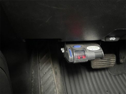 Used 2022 Chevrolet Silverado 1500 RST w/ Z71 Off-Road Package image 26