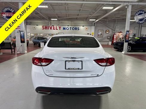 Used 2015 Chrysler 200 S w/ Navigation & Sound Group I AWD/4WD image 4