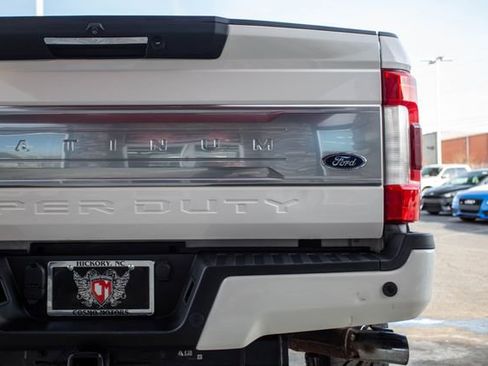 Used 2018 Ford F250 Platinum w/ Platinum Ultimate Package image 39
