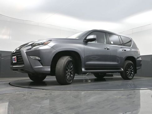 Used 2023 Lexus GX 460 Premium w/ Premium Package AWD/4WD image 30